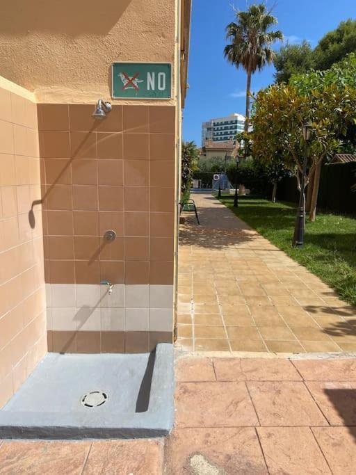 Apartamentos Cumbremar En Benicàssim Kültér fotó